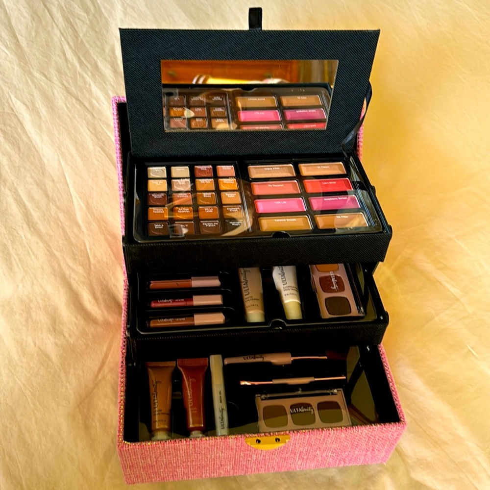 Ulta Beauty So Posh Beauty Box